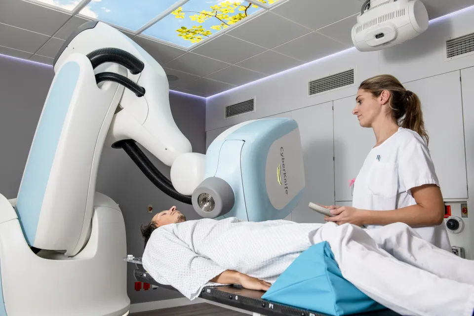 Cyberknife - Service de radio-oncologie