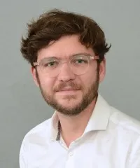 Dr Alexandre Wullschleger